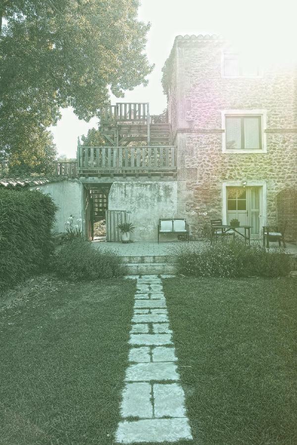 Le Moulin De Picaud Bed & Breakfast Grans Bagian luar foto