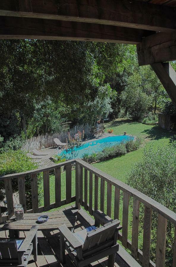 Le Moulin De Picaud Bed & Breakfast Grans Bagian luar foto